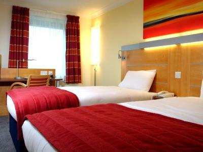 Holiday Inn Express London Golders Green, An Ihg Hotel Финчли Экстерьер фото